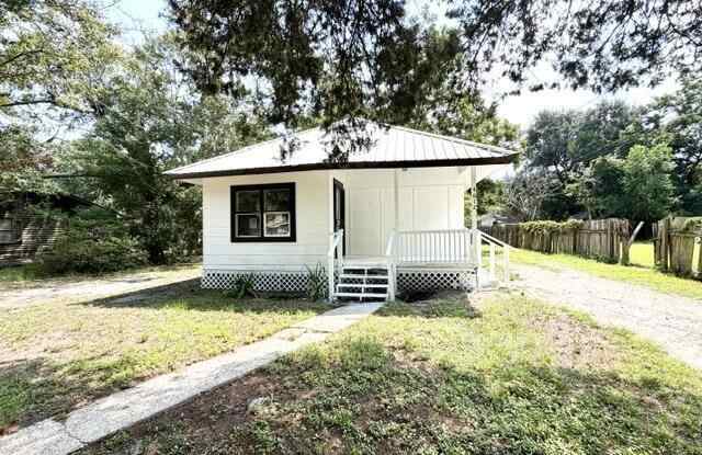 4612 Briggs Street photos photos