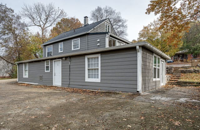 632 Center Street - 632 Center Street, Nashville, TN 37115