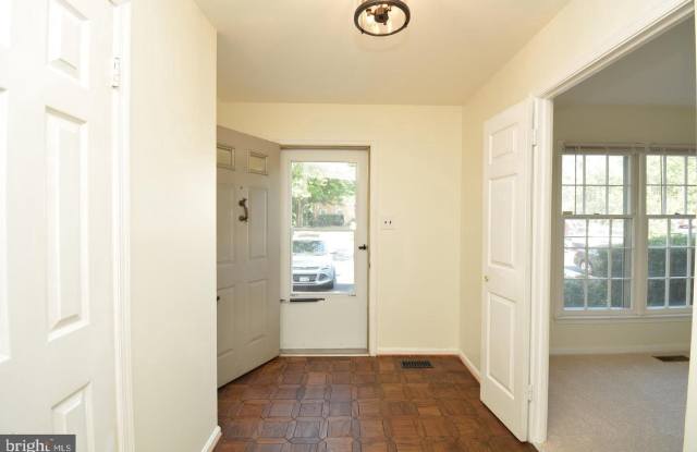 7378 JIRI WOODS Court Gallery 2