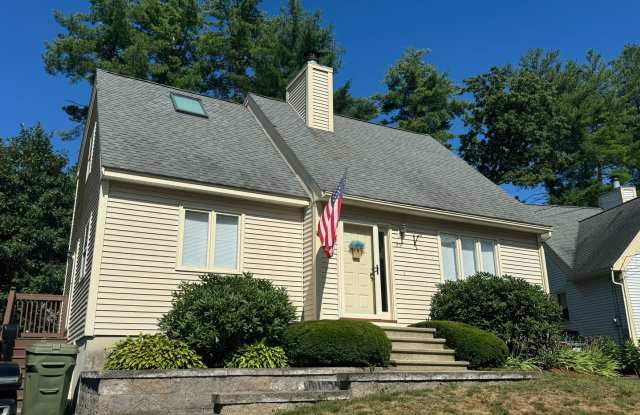 Recently updated 3 bedroom, 2 bath home in Hollis Landing. - 29 Norma Drive, Nashua, NH 03062