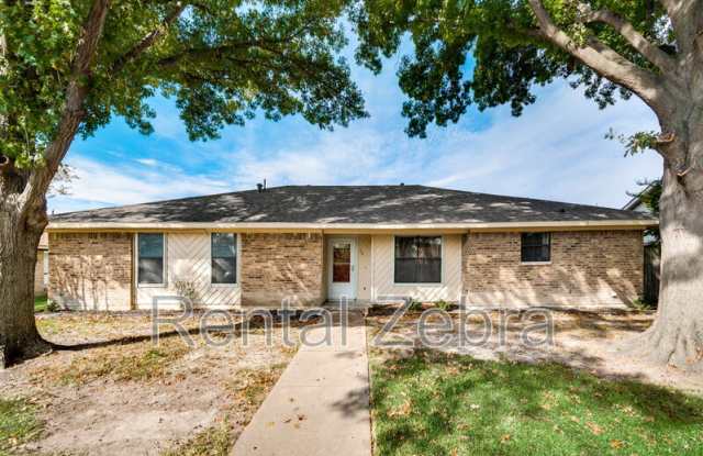 500 Woodhollow Drive - 500 Woodhollow Drive, Wylie, TX 75098