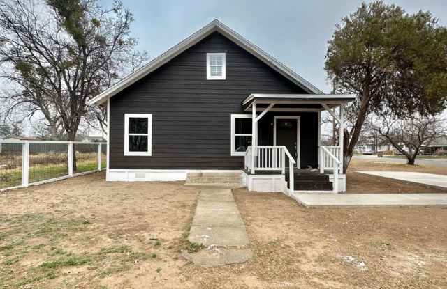 COMING MAY 2026!!! - Fully Remodeled 3-Bedroom Home w/ Bonus Room!! photos photos