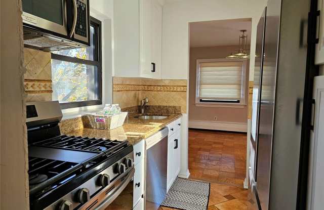 2261 Palmer Avenue unit: 3C photos photos