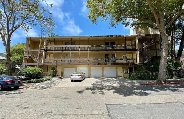 2699 Derby St. photos photos