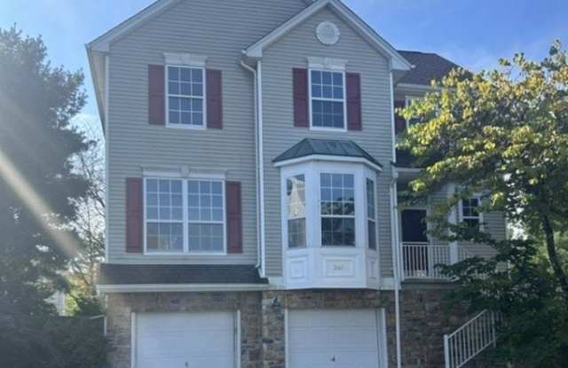248 Winding Hill Dr Gallery 1