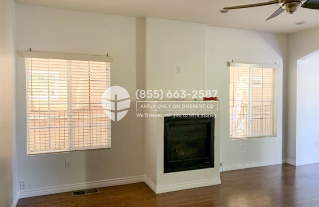 1862 N Van Ness Ave - 1862 North Van Ness Avenue, Los Angeles, CA 90028