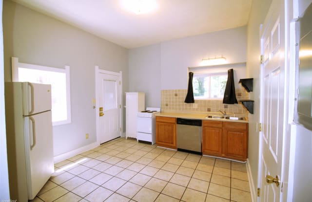 86 E Duncan St - 86 East Duncan Street, Columbus, OH 43202