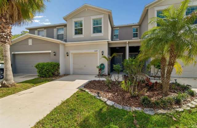 10687 LAKE MONTAUK Drive Gallery 3