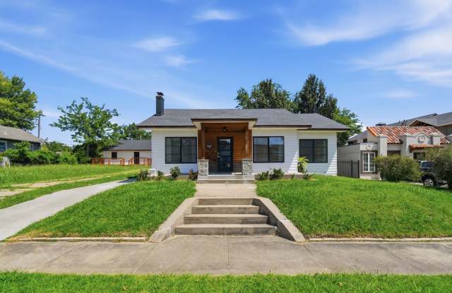 Midtown Tulsa | 4 Bed | 2 Bath | 2,010 SQFT photos photos