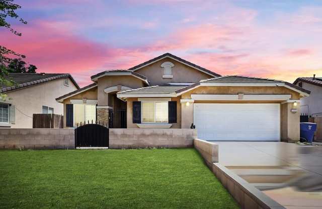 Available Now photos photos Available Now photos photos