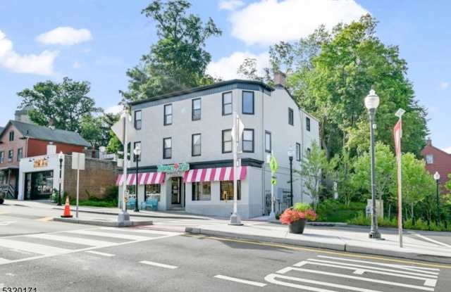 38 Morris St - 38 Morris Street, Morristown, NJ 07960