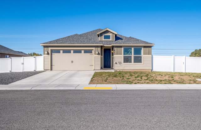 3 bed 2 bath Home for Rent-Quincy photos photos