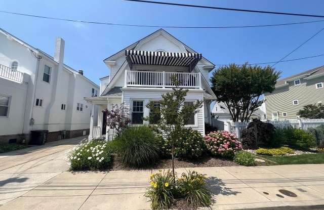 112 N Belmont Ave photos photos