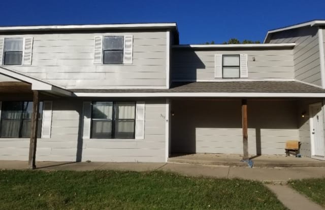 319 N. Madison - 319 North Madison Avenue, Sedgwick, KS 67135