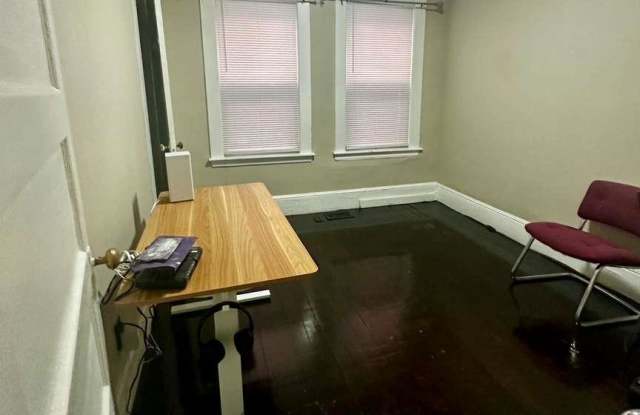 9 Chilcott Pl. Gallery 2