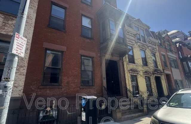 18 2nd Street photos photos