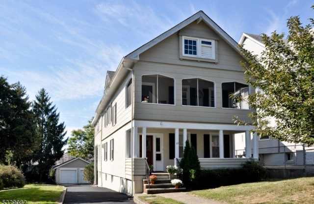 43 Walnut St photos photos