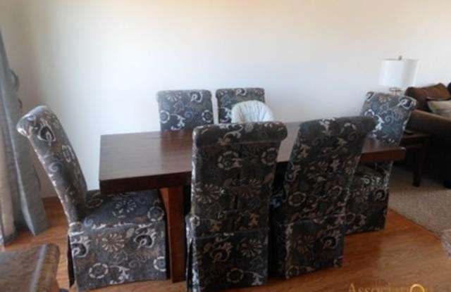 4 BEDROOM | 2 BATH | SPLIT FOYER HOUSE | GARAGE | RAPID VALLEY Gallery 4