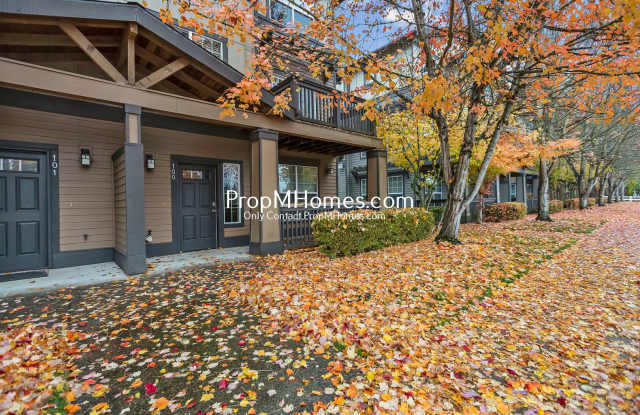 NEW PHOTOS! Modern Comfort Meets Small-Town Charm + Seasonal Pool Access! - 22804 Southwest Forest Creek Drive, Sherwood, OR 97140