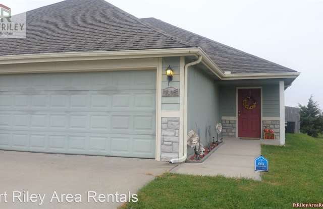 2008 Deer Trail - 2008 Deer Trail, Junction City, KS 66441