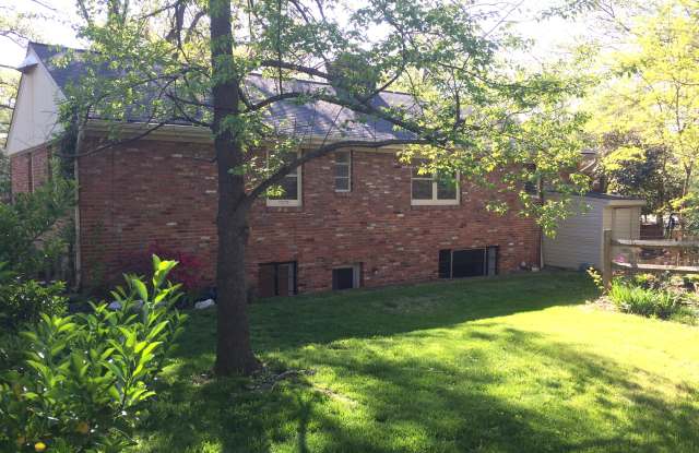 2710 Valley Drive Gallery 2