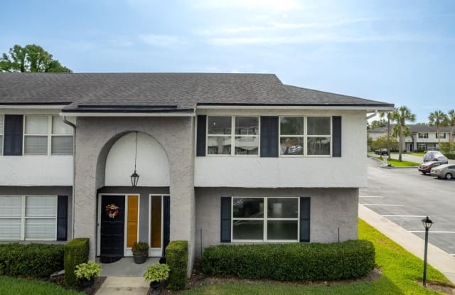 695 A1A - 695 A1A N, Sawgrass, FL 32082