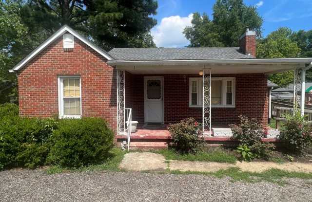 Quaint Brick Home in Martin! photos photos