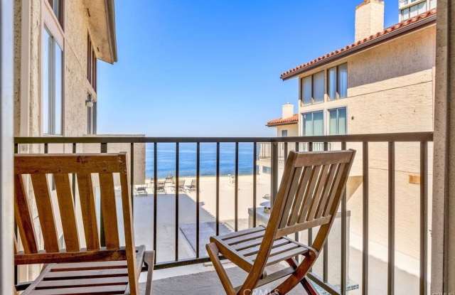 555 Esplanade photos photos