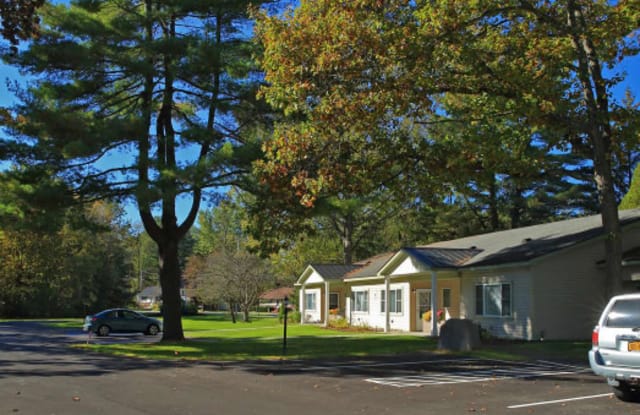 Carriage Pines Gallery 2