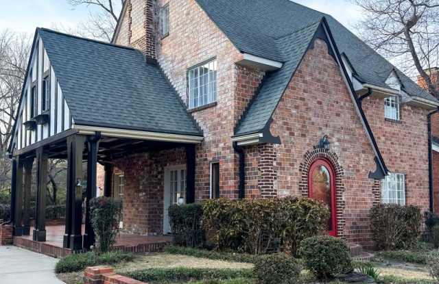 Stunning 4 Bed 4 Bath Haymount Home photos photos