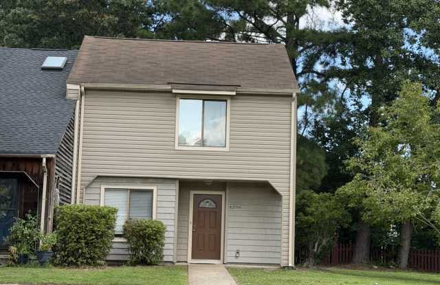 4396 Silverleaf Drive - 1 Gallery 1