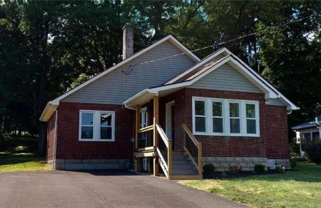 248 Old Plank Rd - 248 Old Plank Road, Oak Hills, PA 16002