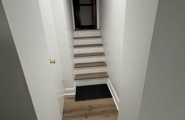 1835 Home Ave Gallery 4