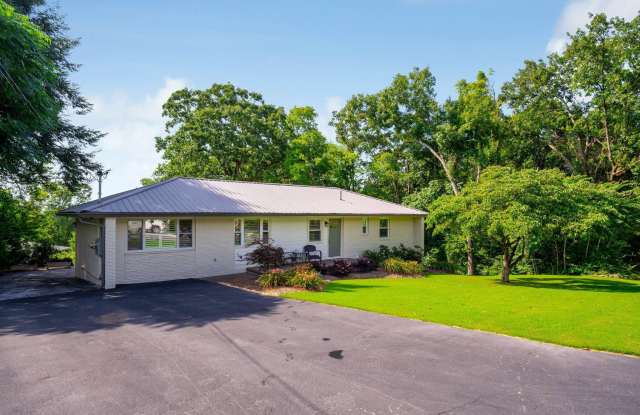 3594 Knollwood Hill Drive Gallery 3
