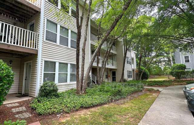 1312 Hillbrow Ln photos photos