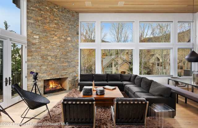 410 S West End Street unit: 101 photos photos