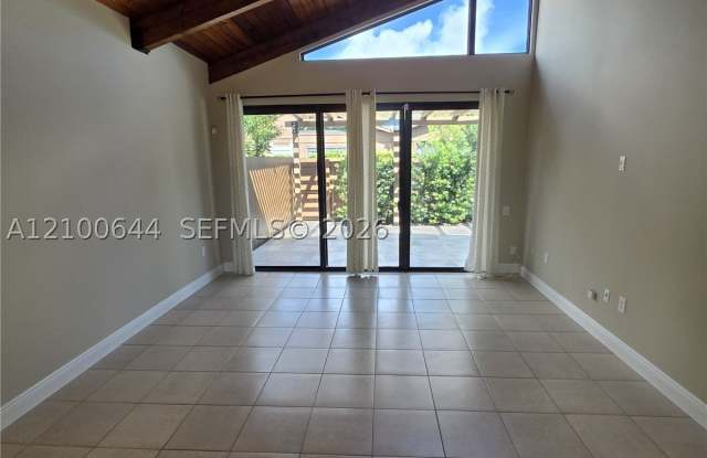 11316 SW 114th Cir Ter Gallery 3