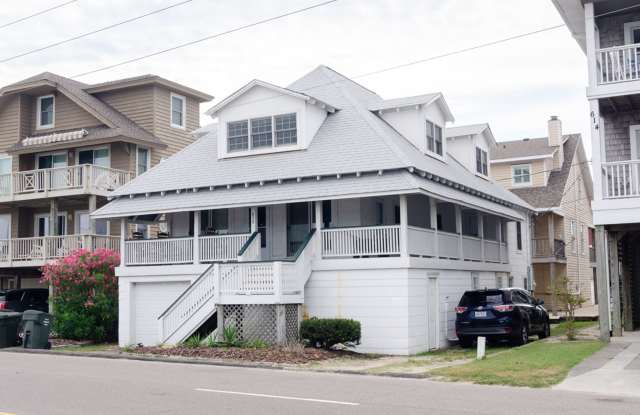 610 Waynick Blvd, Lower Unit photos photos