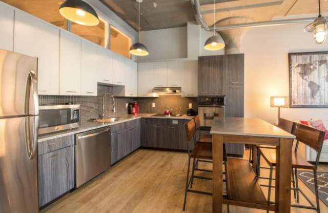 183 Broadway - 183 Broadway, Everett, MA 02149
