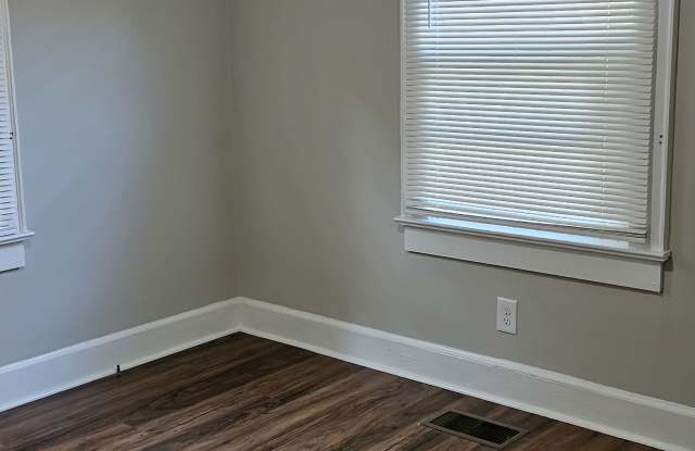 500 Brookside Dr Gallery 4