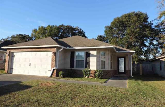 644 Edith Ln - 644 Edith Lane, Ensley, FL 32534