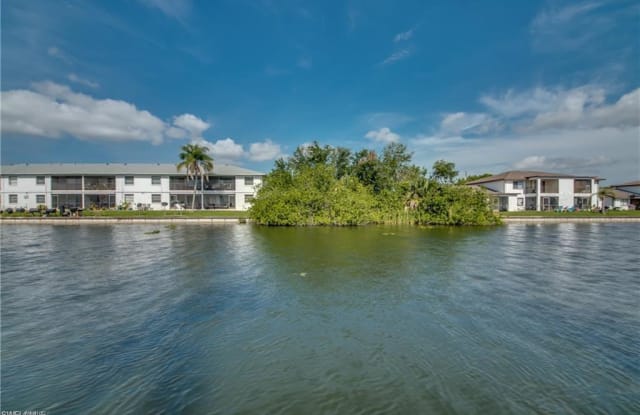630 SE 13th PL - 630 630/636 SE 13th Pl, Cape Coral, FL 33990