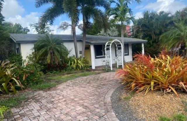 4901 NE 6th Ave - 4901 Northeast 6th Avenue, Oakland Park, FL 33334
