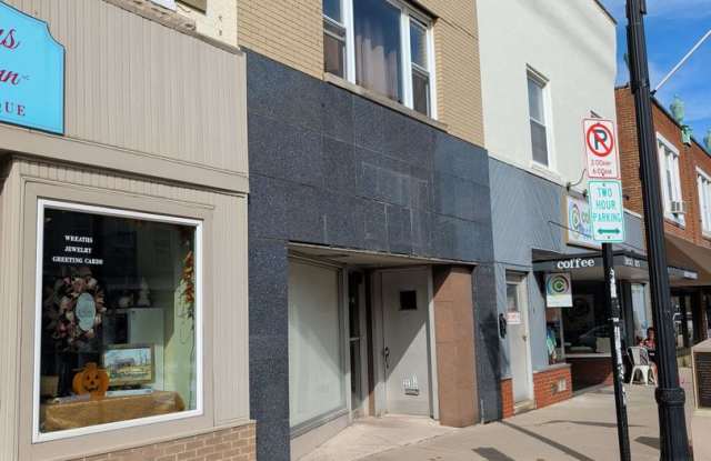 Charming One Bedroom Apartment in Downtown Grove City photos photos