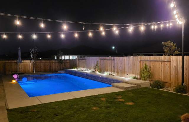 Beautiful New Construction Home with Pool in Old River Village Over 2500Sq Ft!! - 10001 Davis Bridge Avenue, Bakersfield, CA 93311 Beautiful New Construction Home with Pool in Old River Village Over 2500Sq Ft!! - 10001 Davis Bridge Avenue, Bakersfield, CA 93311