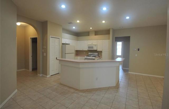 9315 POPLAR CREEK COURT Gallery 4