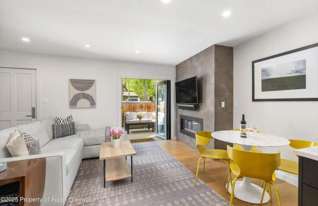 250 S Original Street unit: B photos photos