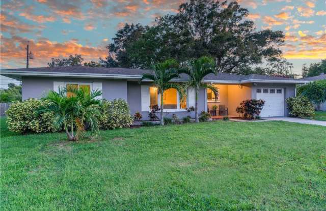 Gorgeous 2br/2ba Single family home in Clearwater! photos photos
