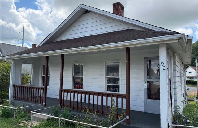 192 Elm Street photos photos