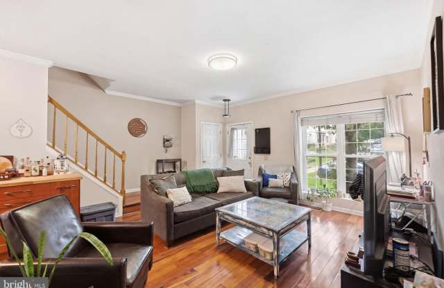 12109 WEDGEWAY Court Gallery 4